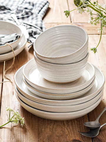 LE TAUCI dinnerware gift-ready packaging suits housewarmings and holidays