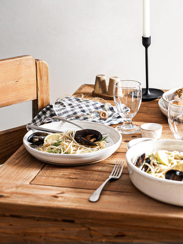 LE TAUCI dinnerware set soup bowls perfect for portions on chilly evenings