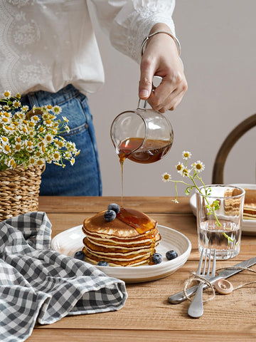 LE TAUCI dinnerware terra-cotta base provides rustic appeal at table