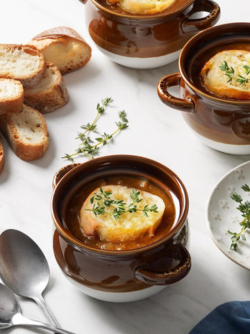 LE TAUCI bowls with dual reinforced handles for safe handling