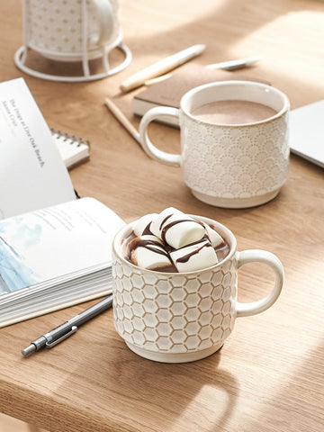 LE TAUCI embossed pattern mug design adds elegant table decor