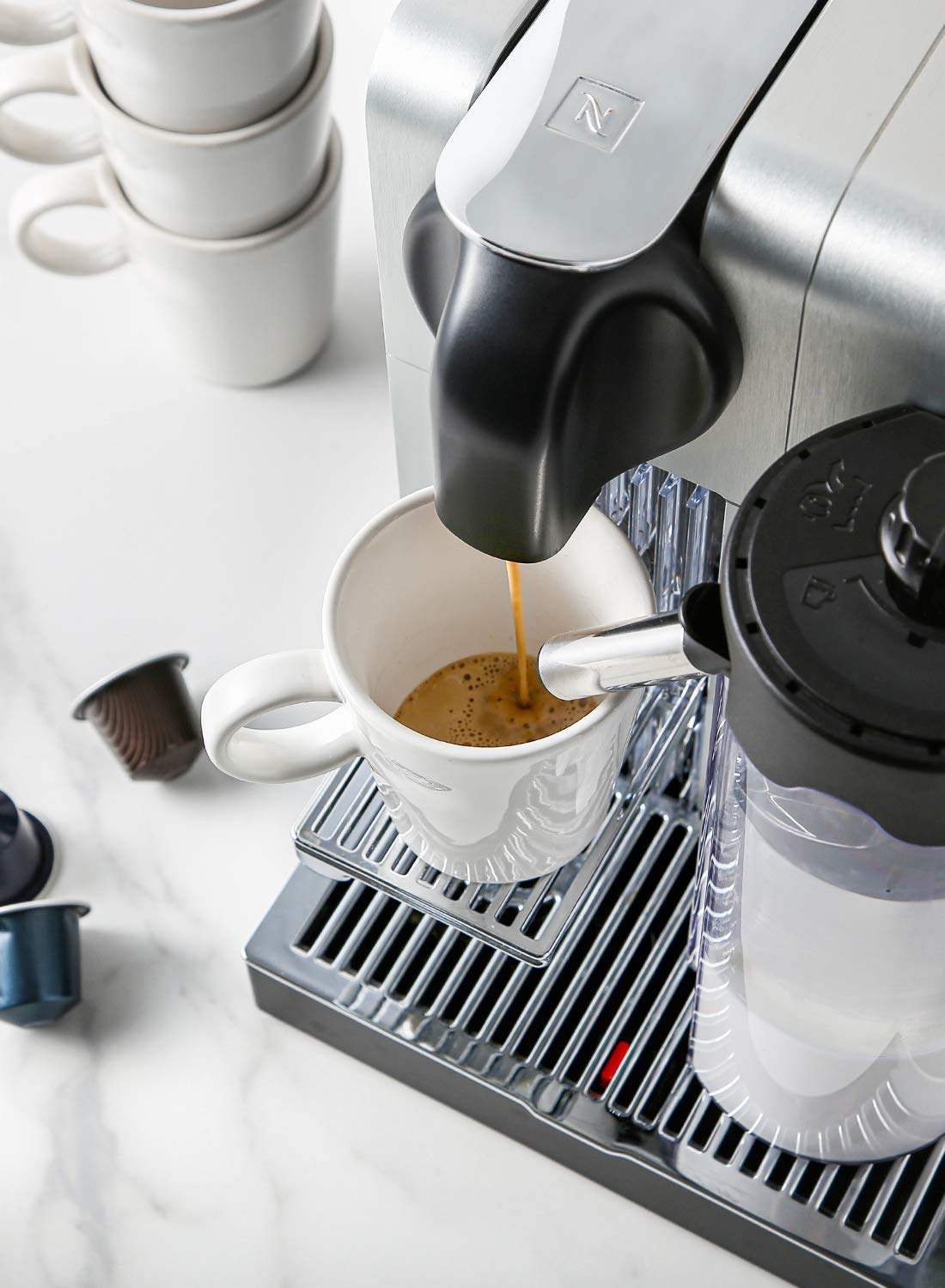 LE TAUCI stackable design saves cabinet space with four mugs