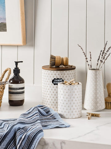 LE TAUCI farmhouse-style design complements countertops and decor.