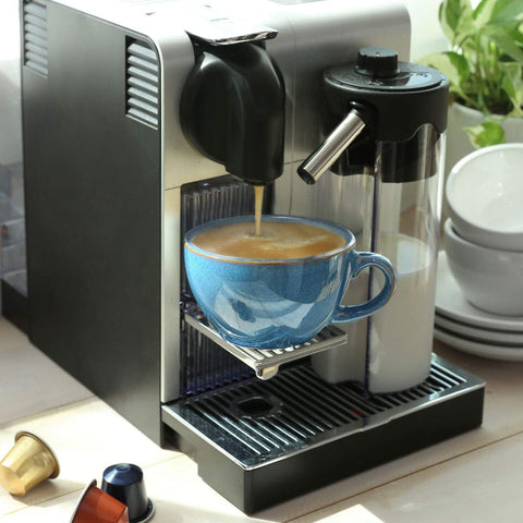 Le Tauci heat-safe ceramic glaze preserves warmth and flavor