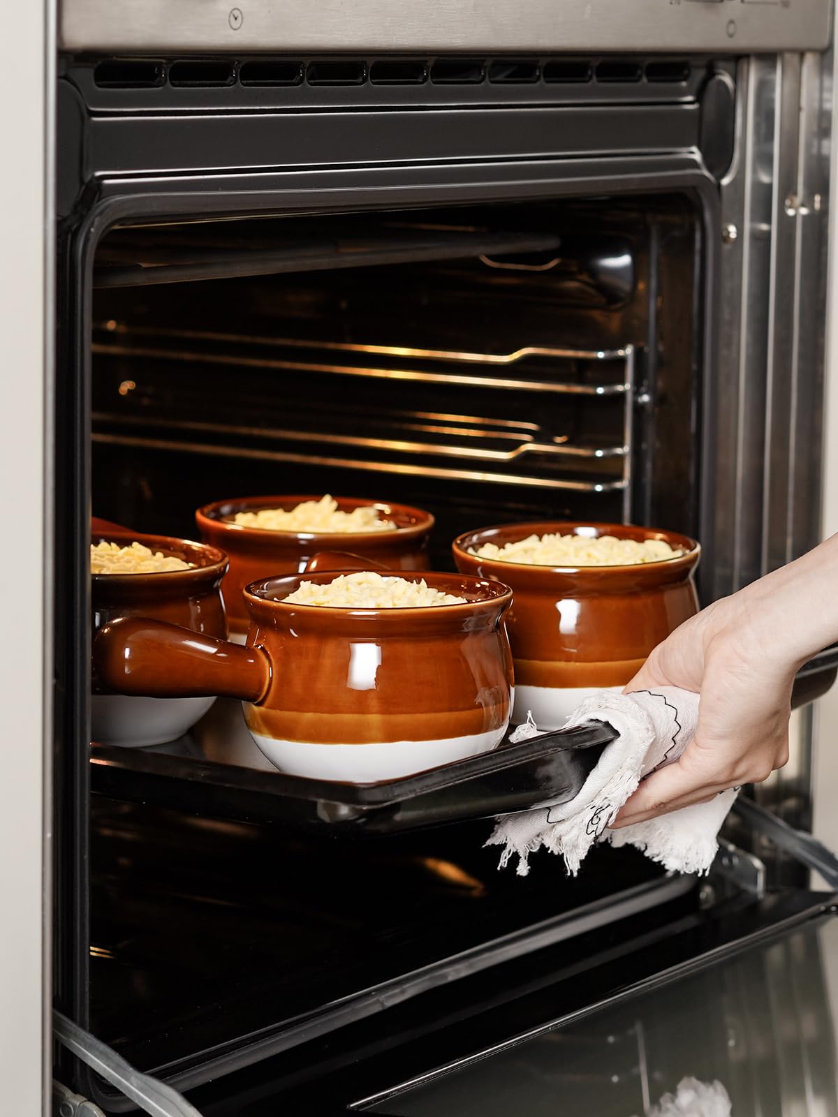 LE TAUCI bowls are microwave and dishwasher safe for easy cleanup.