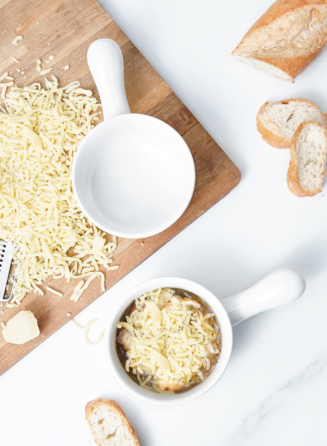LE TAUCI soup bowl suitable for hearty stews and chilis.