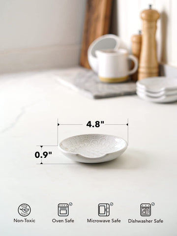 LE TAUCI dishwasher-safe spoon rest cleans quickly with soap and water