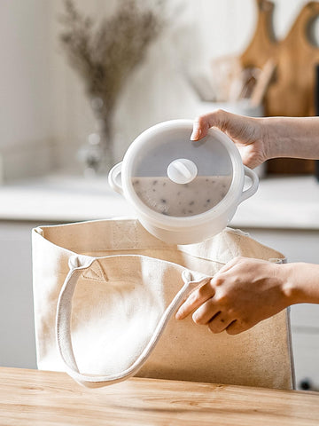 LE TAUCI stackable bowls with leak-proof lids save space