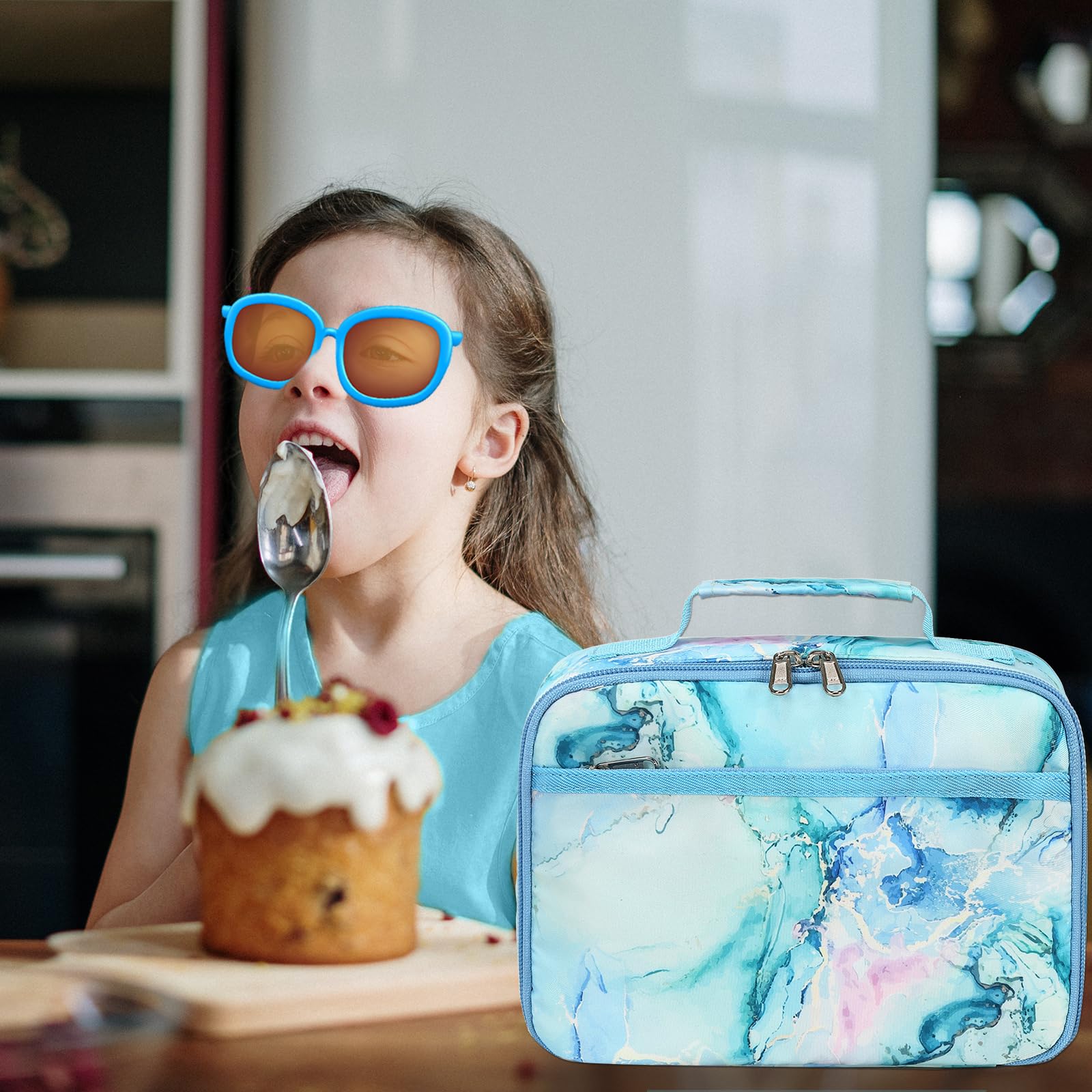 LEDAOU Marble Blue lunch bag side view highlighting portability for daily use