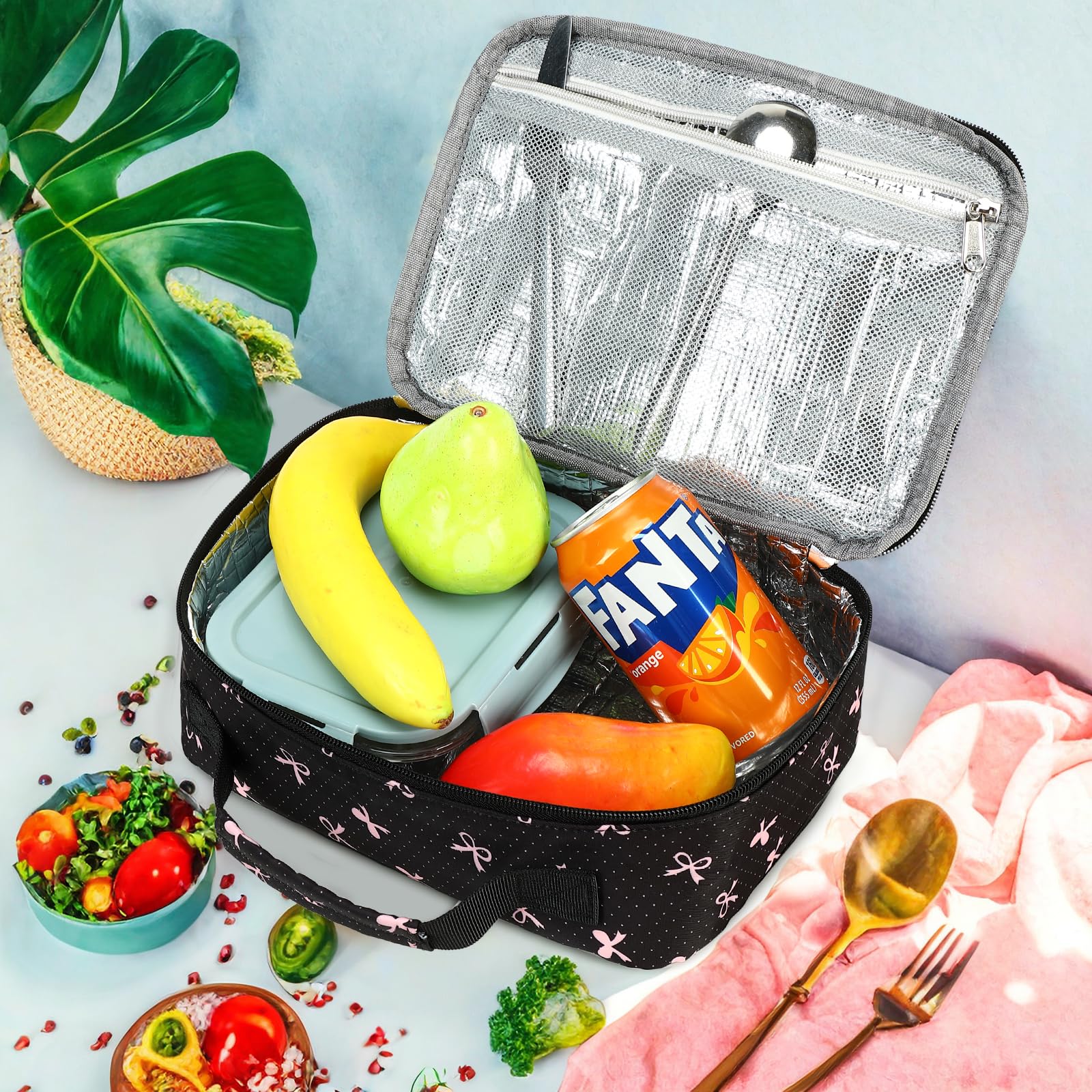 LEDAOU lunch box ice pack ready setup keeps meals fresh.