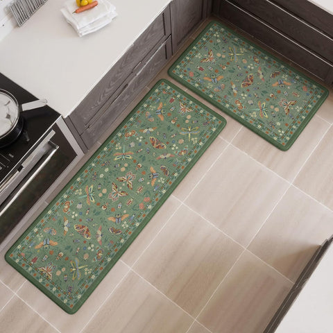 Stain-resistant PVC surface of LEEVAN mat is easy to wipe clean