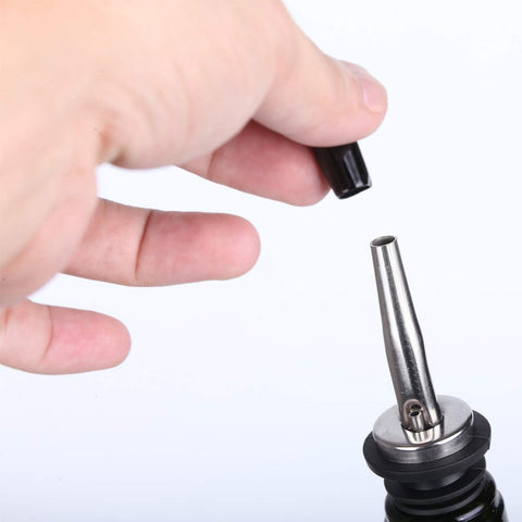 LEGERM liquor bottle pourer cap protects contents from dust and spills.