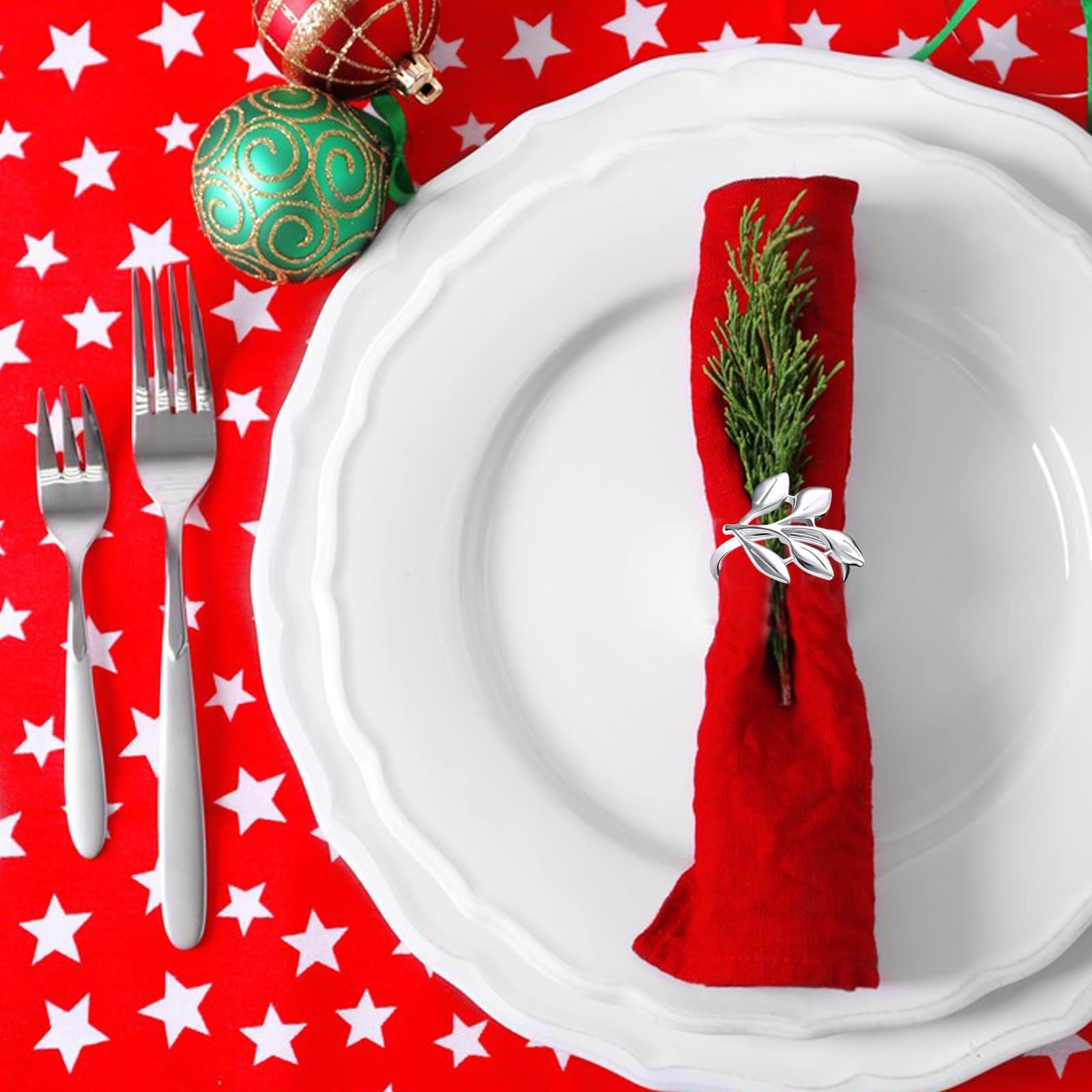 Legigo sliver leaf napkin ring glows on Christmas tables.