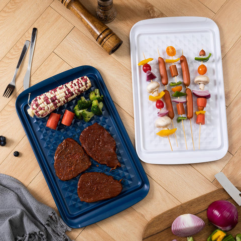 LEHAHA trays show raw and cooked meat separation for hygienic prep.