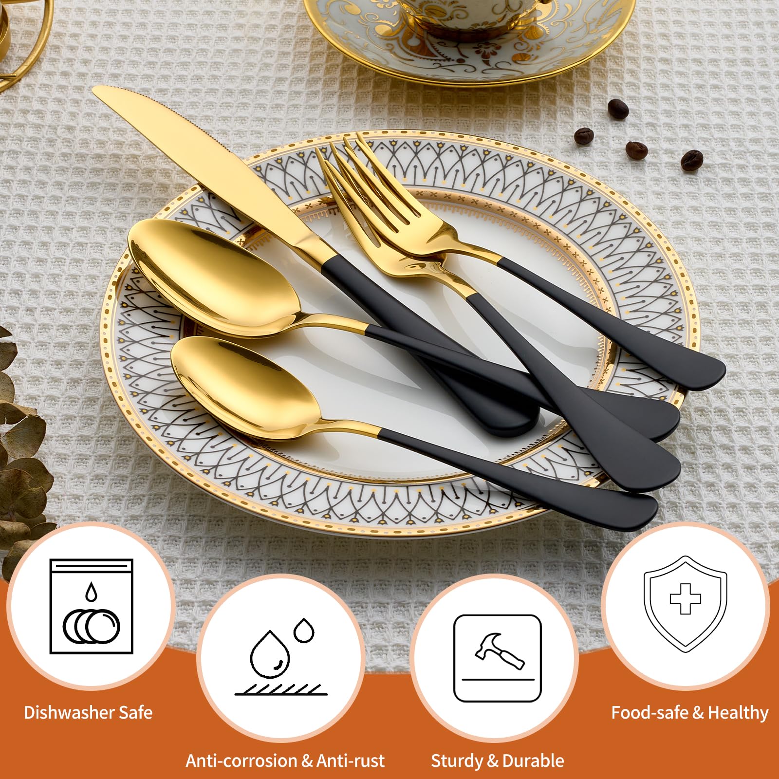 Lekoton gold-black salad fork, adds color to fresh greens