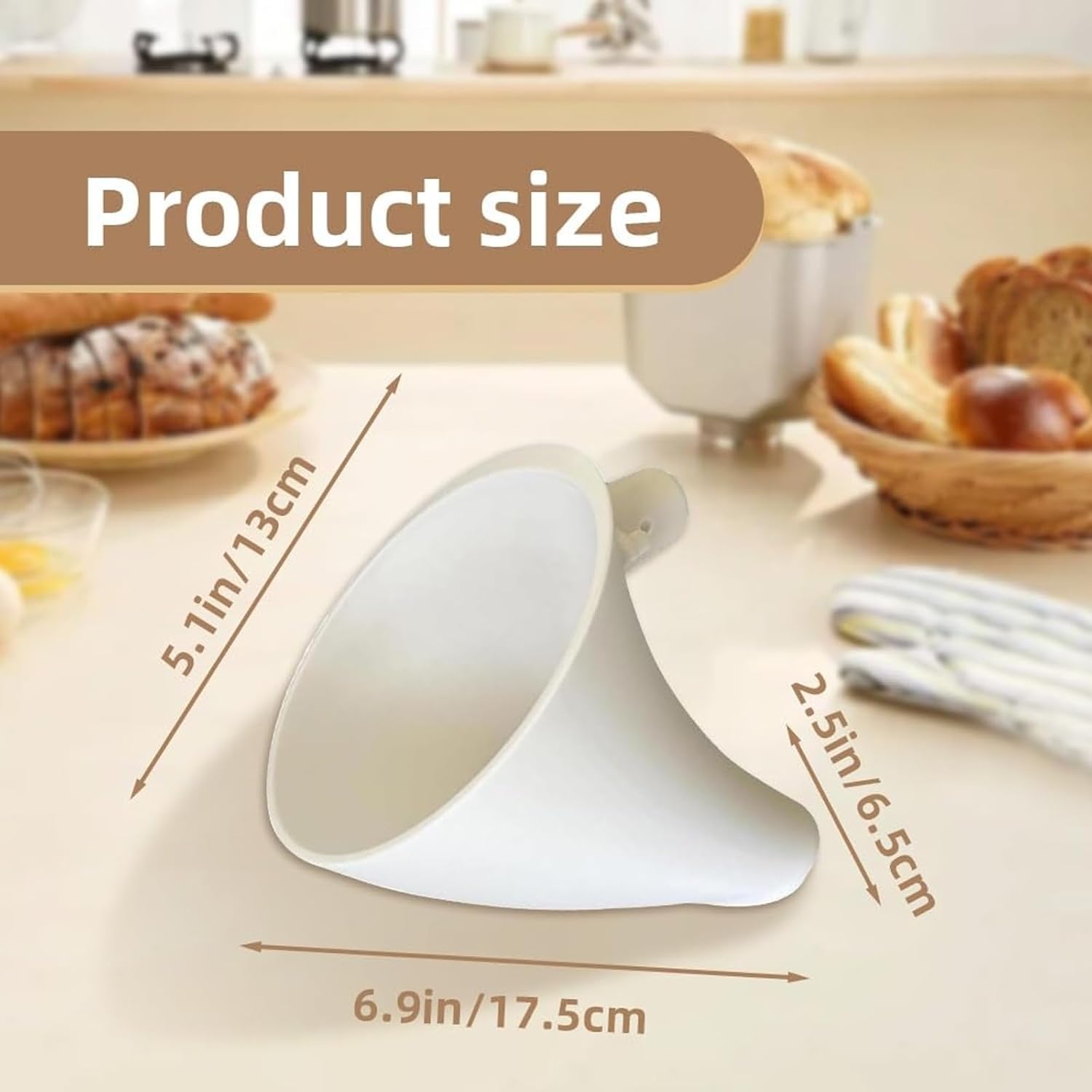 LELLURE Counte funnel transfers batter into cake pans without mess