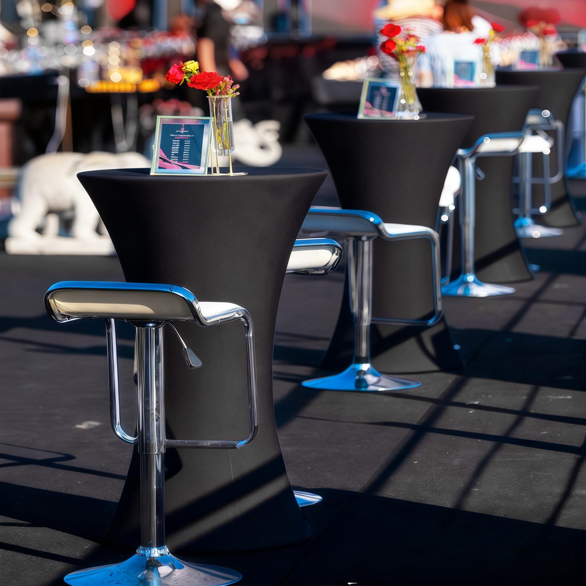 Lemict round black tablecloth creates polished appearance