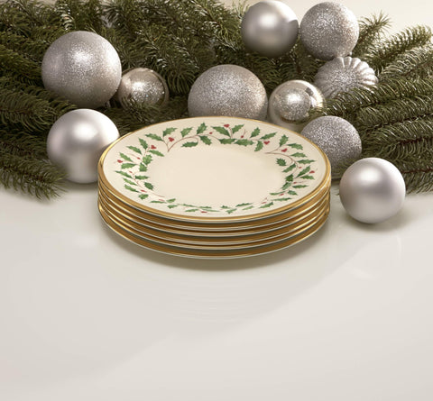 Lenox 146504010 close-up shows durable gold trim details