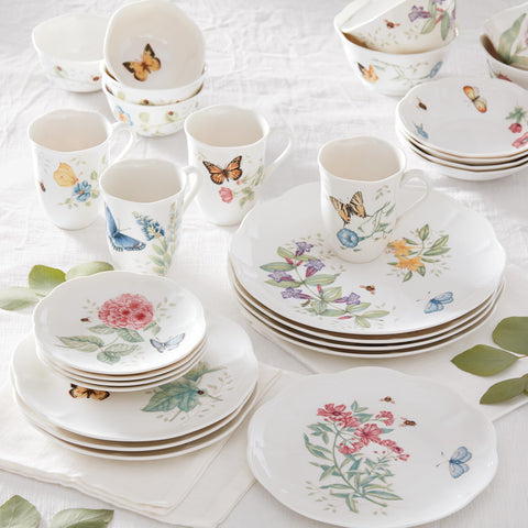 Lenox Butterfly Meadow table setting in natural light feels inviting.