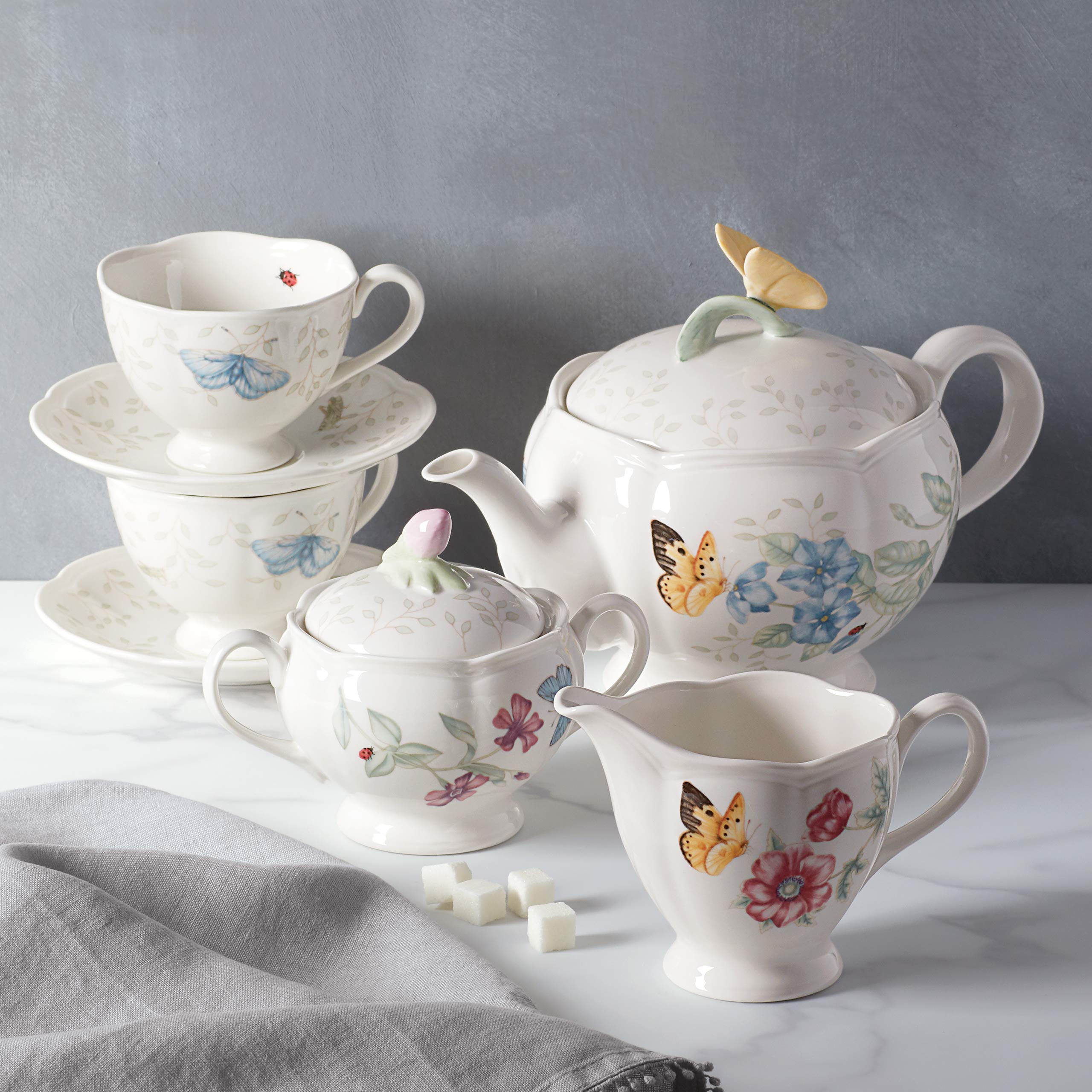 Lenox Butterfly Meadow teacup, 2-7/8 in, comfortable grip for sipping