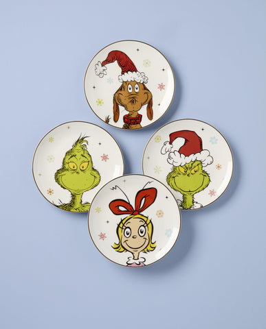 Lenox Grinchmas accent plate with Max the dog for holiday pasta servings