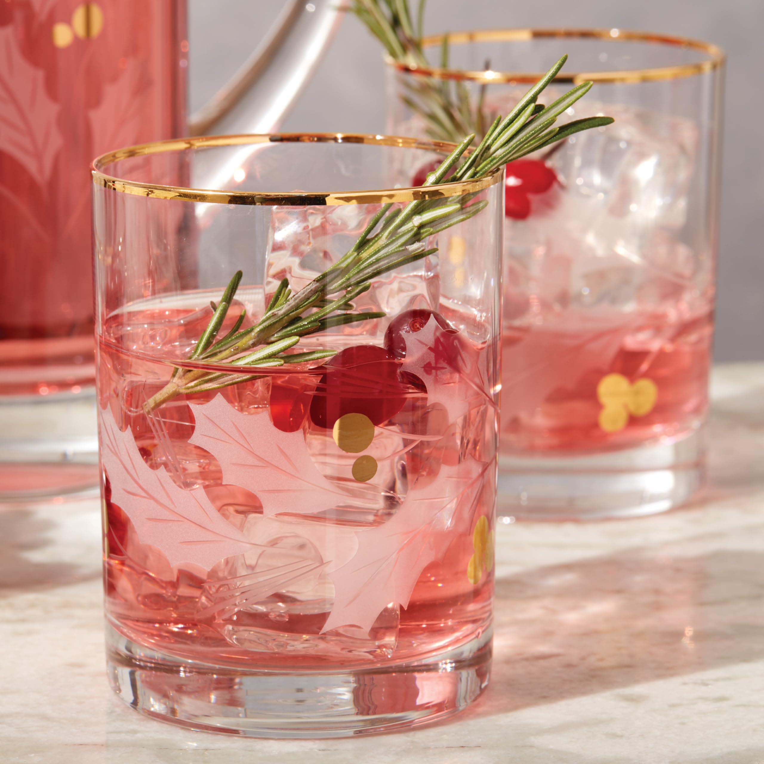 Gold rim detail on Lenox Holiday Gold glassware for a polished look.