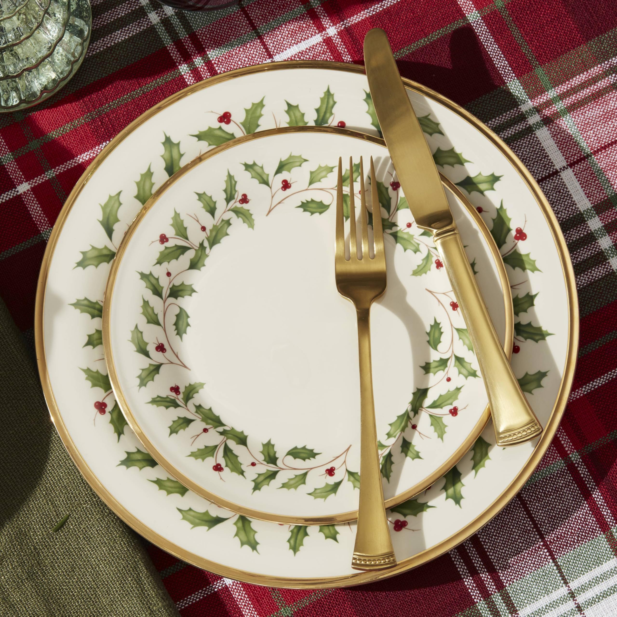 Lenox Holiday table setting elegantly arranged for a holiday meal