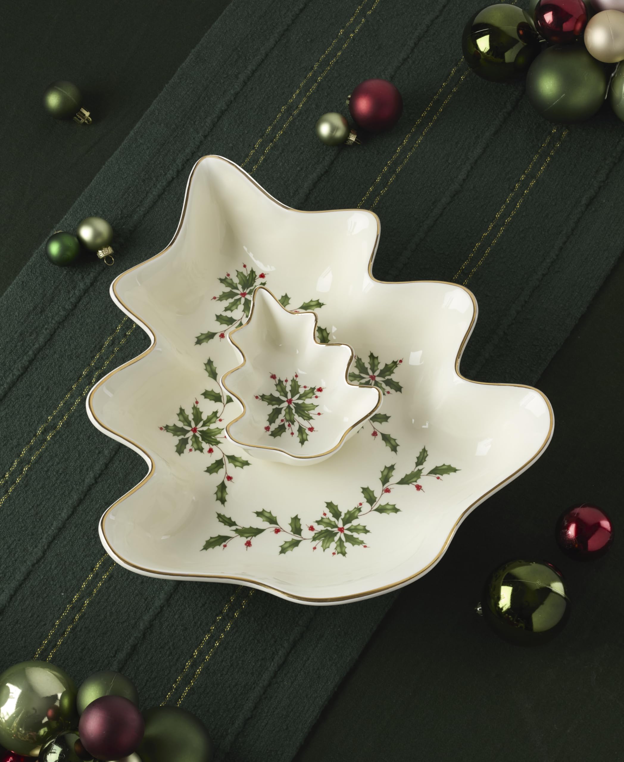 Lenox Holiday Tree Chip & Dip Set dolomite material detail, sturdy serveware for chips and dips.
