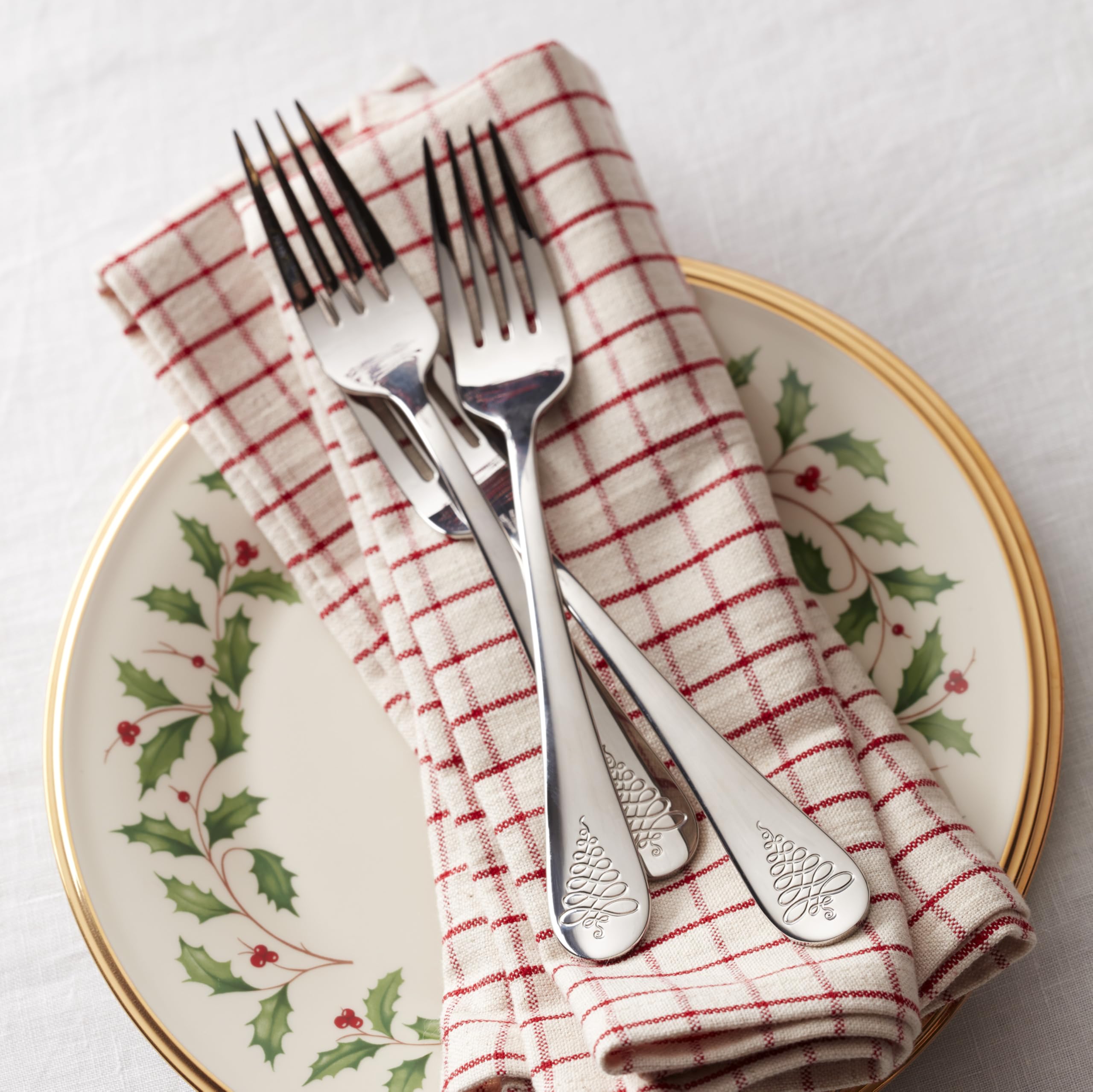 Lenox porcelain plate edge detail highlights refined finish