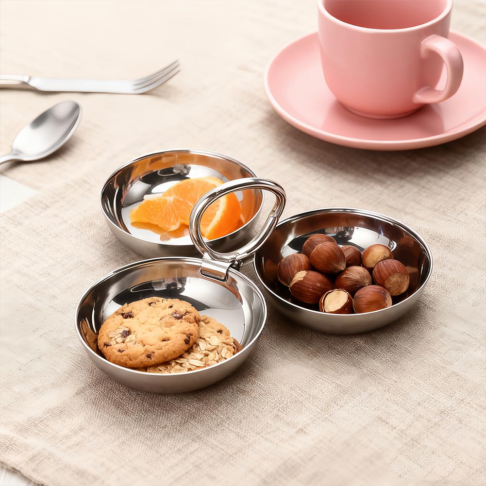 Leopacat cluster serving bowls demonstrate multi-compartment design for snacks and dips