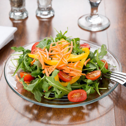Le'raze glass dinnerware, gift-ready for weddings, housewarmings, or special occasions.