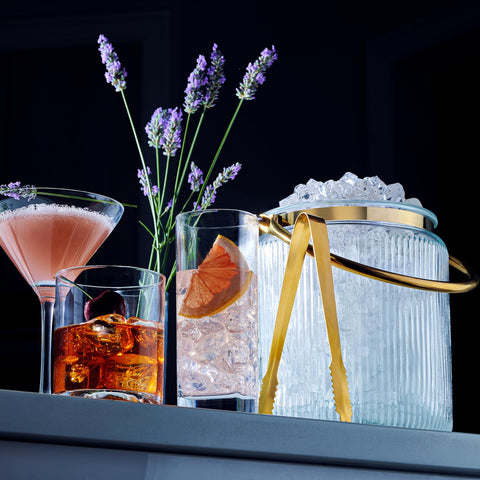 Le'raze ice bucket handle for easy transport and serving.