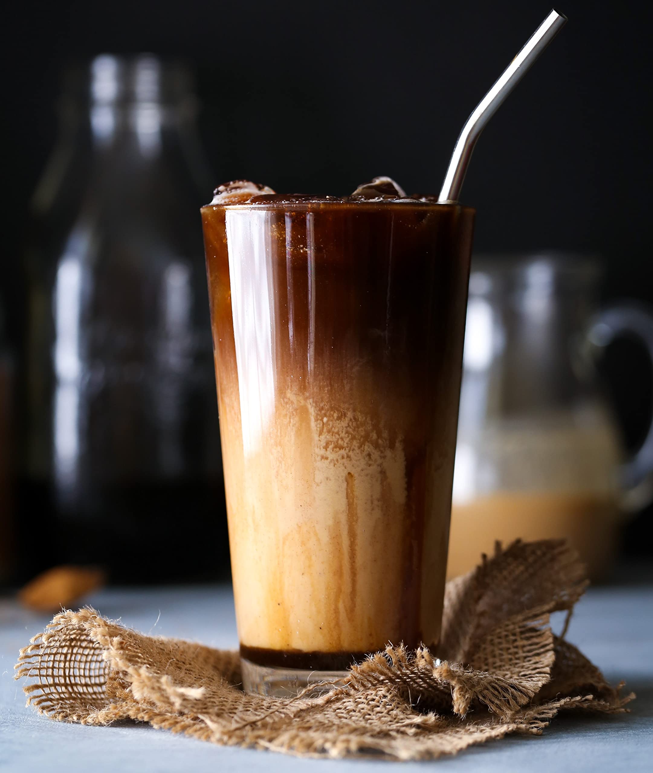 Le'raze lead-free and BPA-free glassware for everyday use.