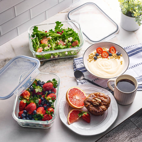 Le'raze rectangular and square shapes cover diverse storage needs for every meal.
