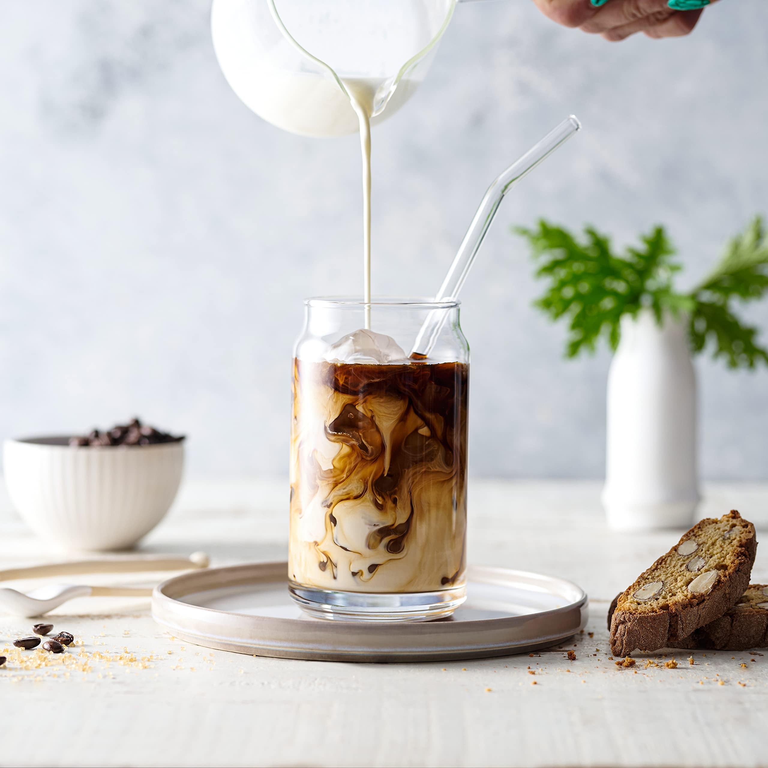 Le'raze sake cups with straws and tumbler for stylish serving