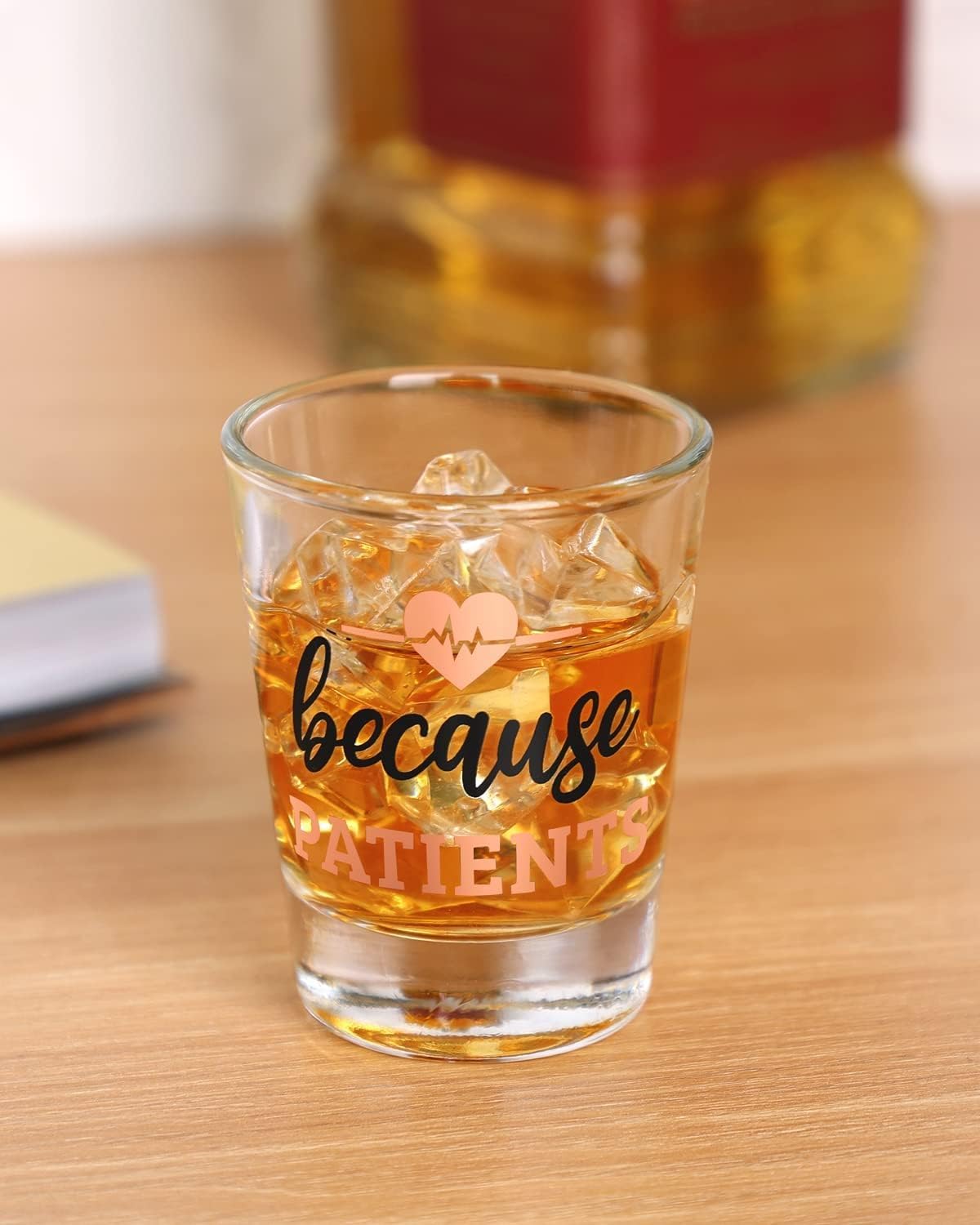 Levfla durable ceramic and glass set for everyday use.