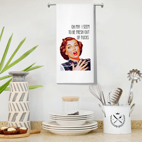 LEVLO Gift-ready packaging emphasizes thoughtful hostess and wedding gift appeal.