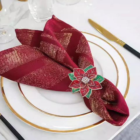 LGJkYF wedding table setup with poinsettia rings adds festive glow