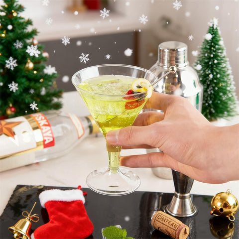 Liacere two-piece design martini glasses for easy transport and service