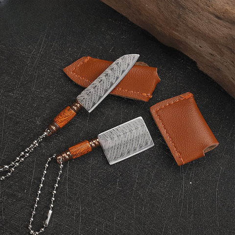 Liberal Brightdeer black leather sheath protects blades and keeps carry tidy.