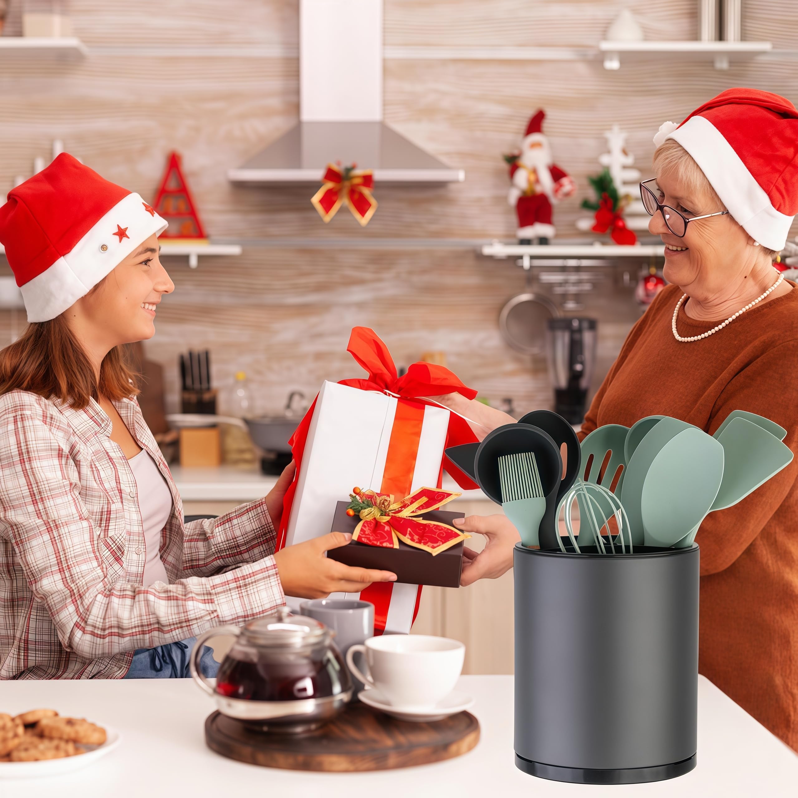 LIBODOUR extra large base provides ample utensil storage space