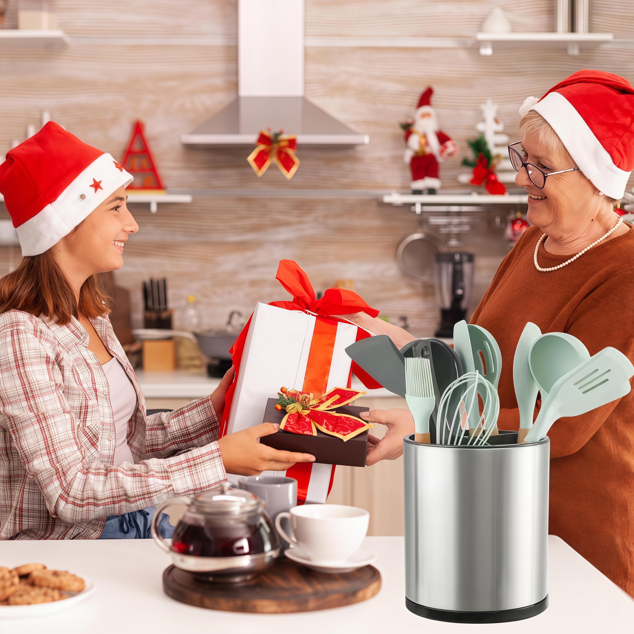 LIBODOUR extra-large organizer stores spatulas and ladles neatly beside the stovetop