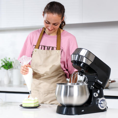 LIFECREEK non-slip base keeps mixer steady during operation