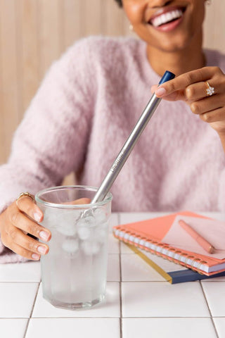 LifeStraw Sip stainless steel straw close-up highlights durable, reusable design.