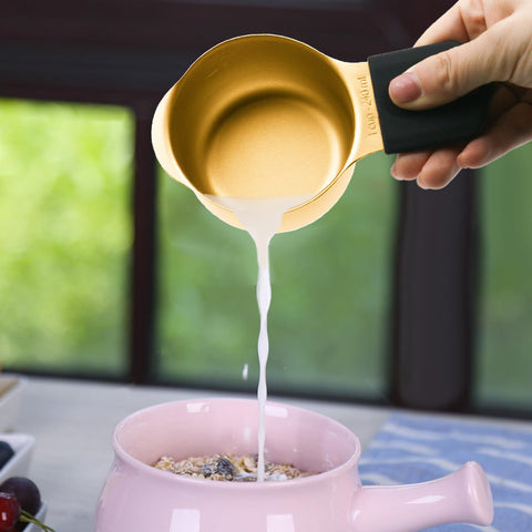 LIFETOWE magnetic cups and spoons storage with hanging loop keeps countertops tidy.