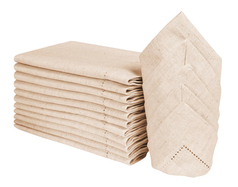 Light & Pro holiday napkins add festive touch to gatherings.