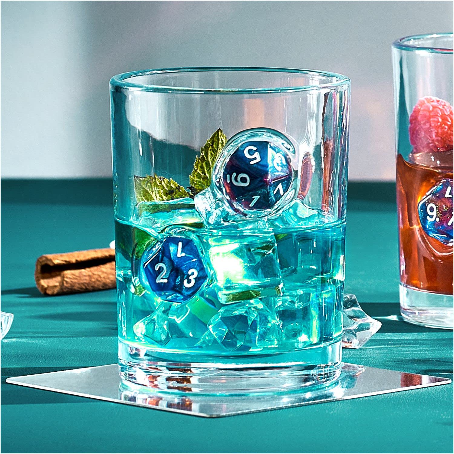 LIIGEMI gift-set packaging presents a ready-to-gift, standout glassware experience.