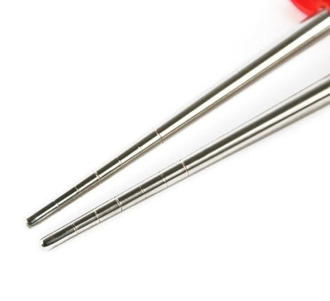 Durable stainless steel construction designed for kids' meals and easy cleaning.