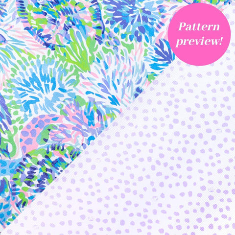 Lilly Pulitzer foldable design for easy storage at home and on the go.