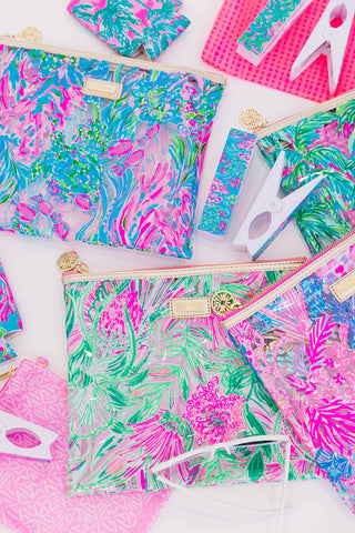 Lilly Pulitzer large zip bag 11x9 inches for travel organization